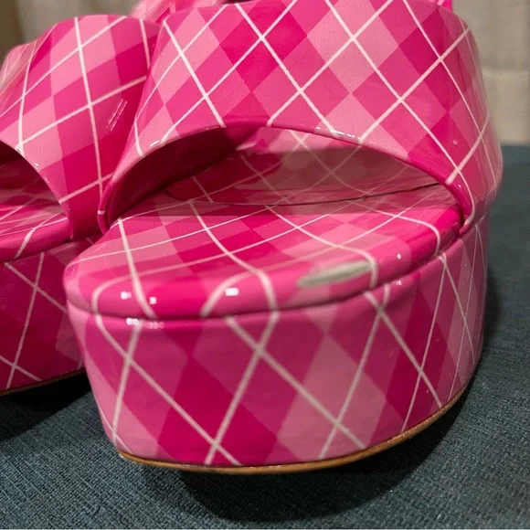 LARROUDEBRAND NEW! Dolly Argyle Platform Mule Size: 7